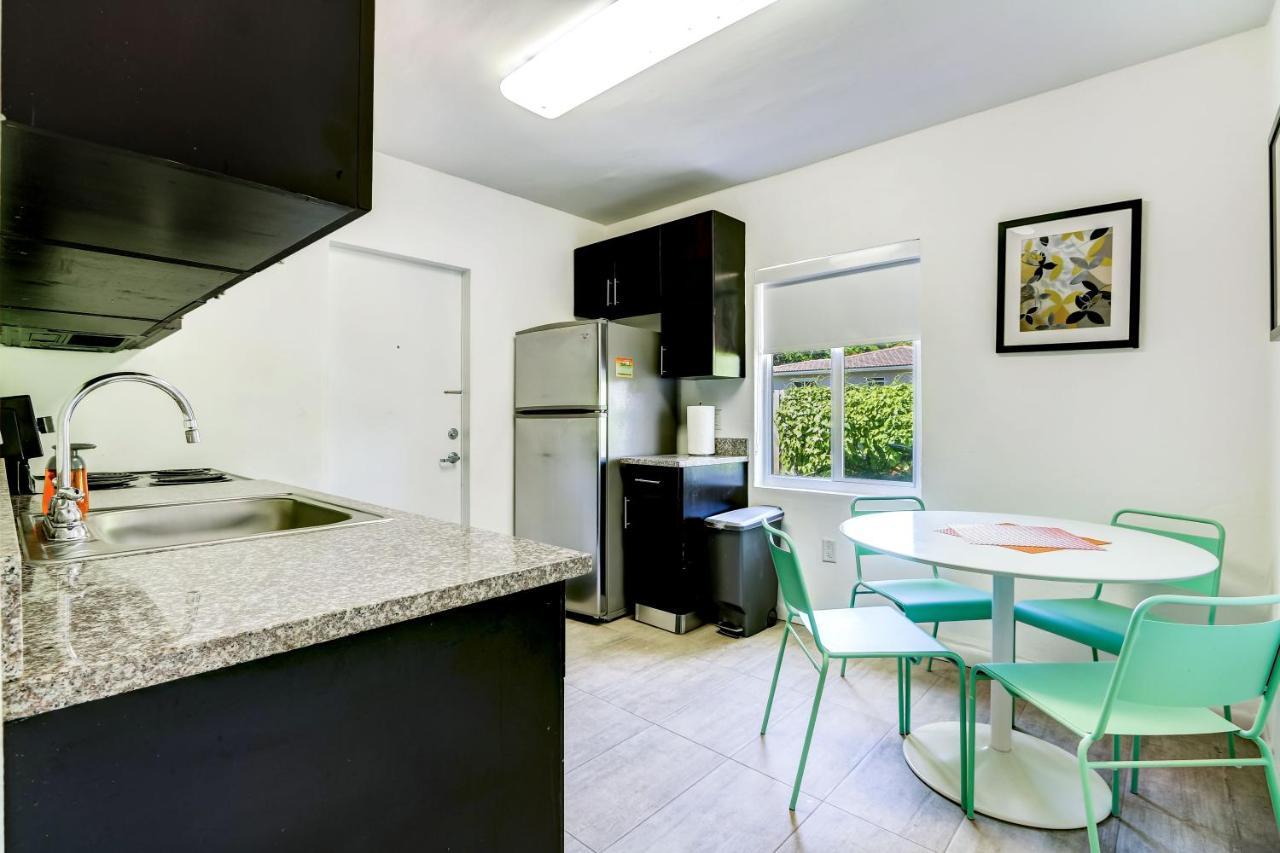 Corner Cottage