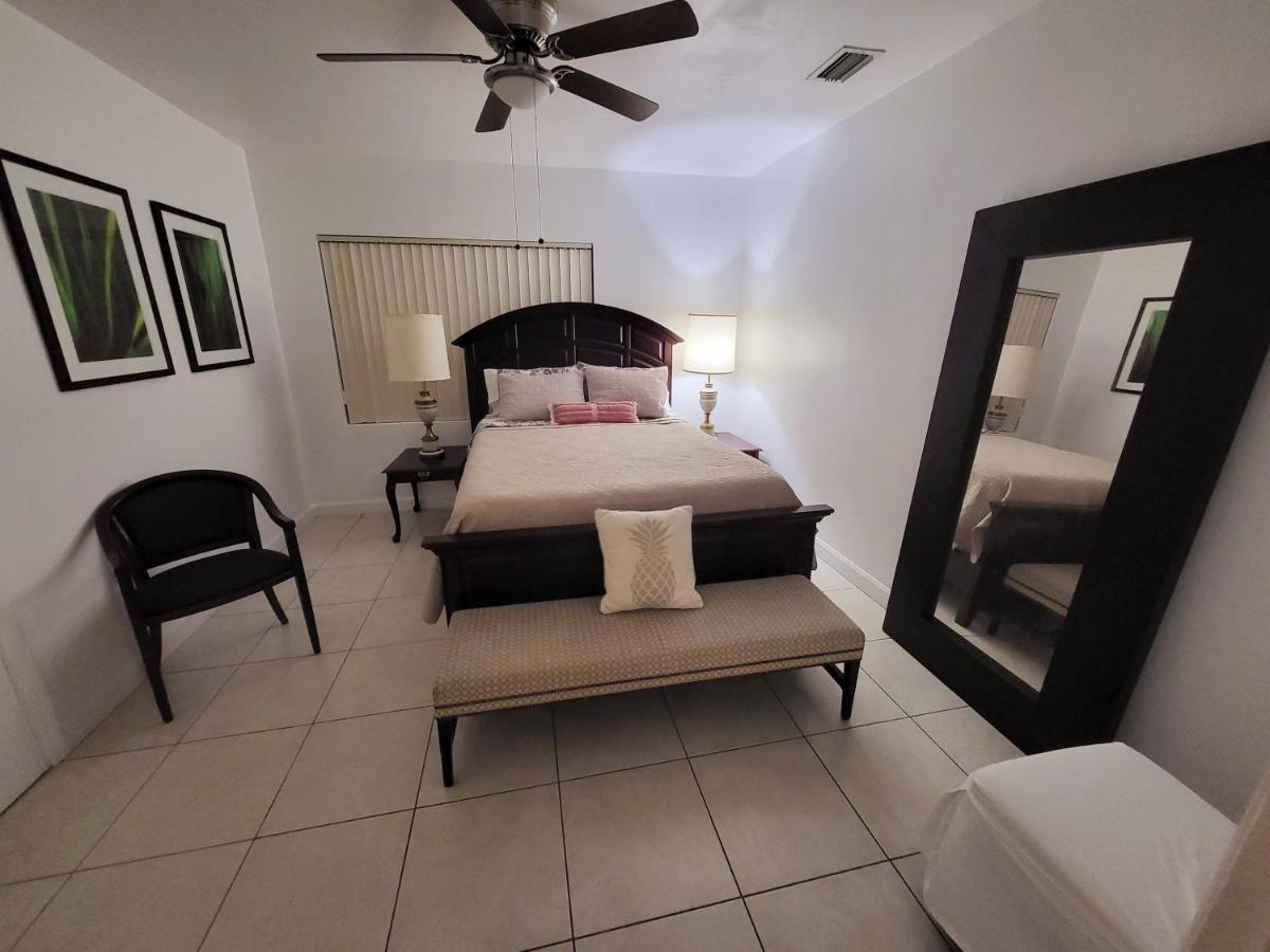 Economy Triple Room