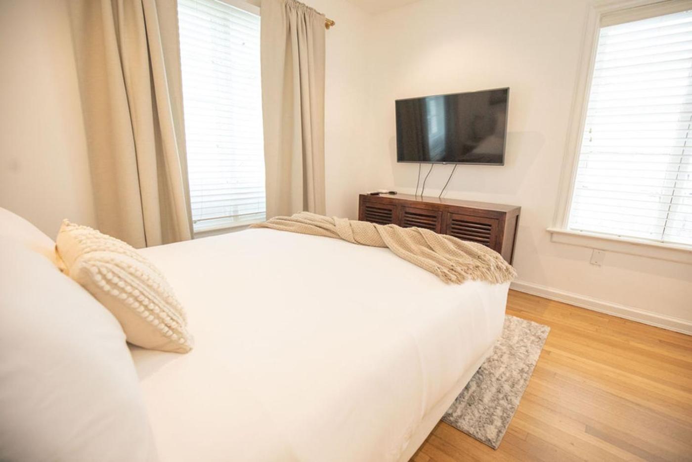 Deluxe Double Room Balcony