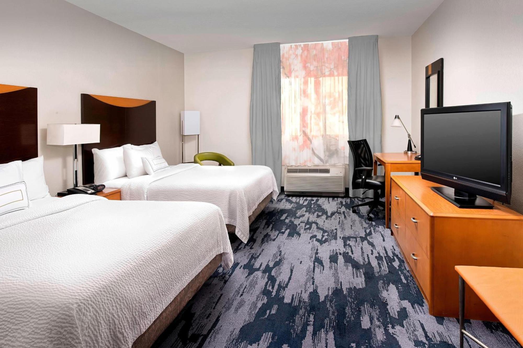 Queen Room Two Queen Beds