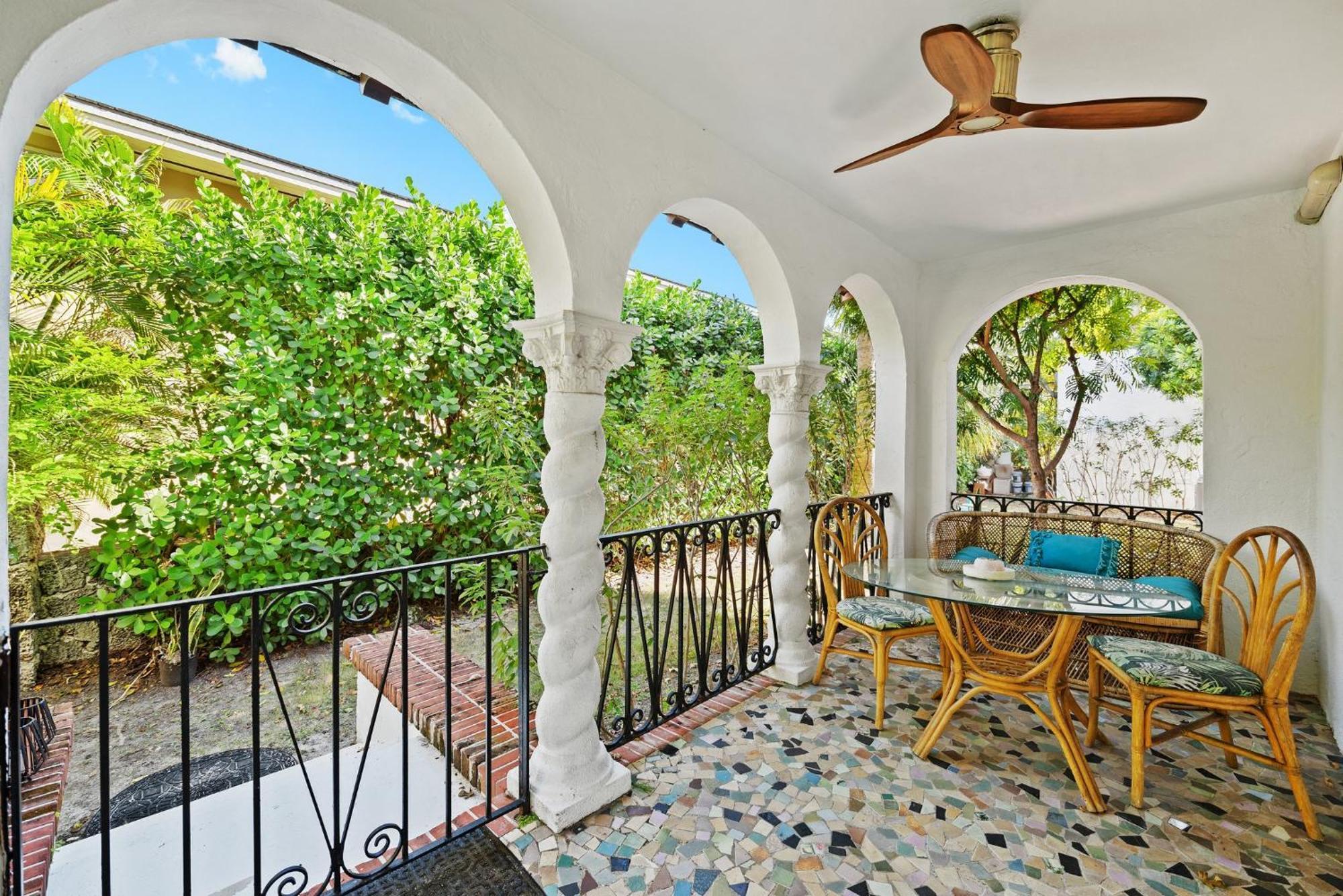 Deluxe Double Room Balcony