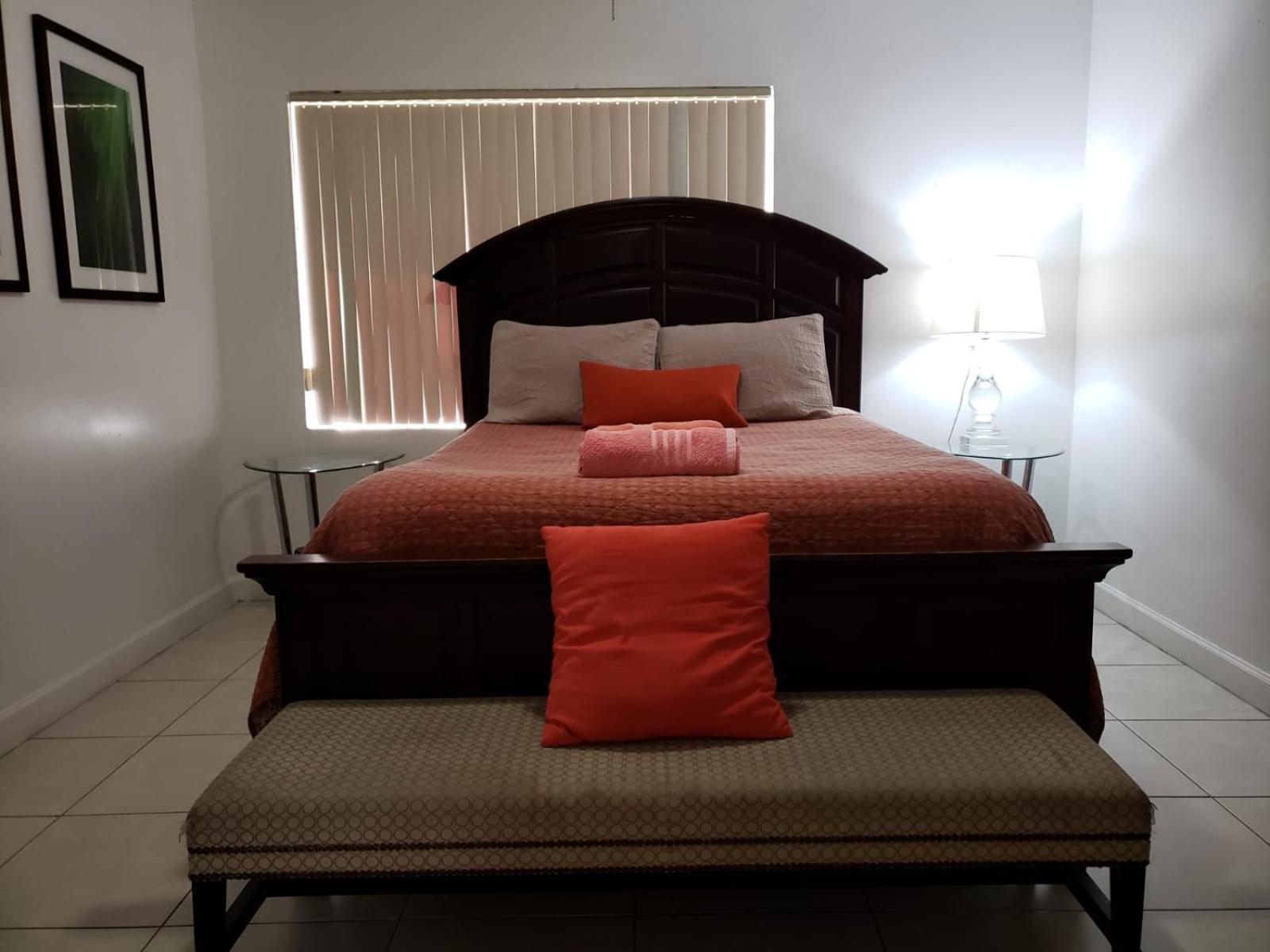 Economy Triple Room