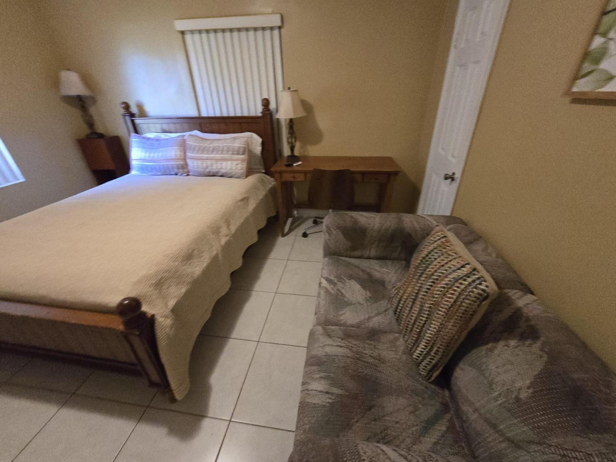 Comfort Triple Room