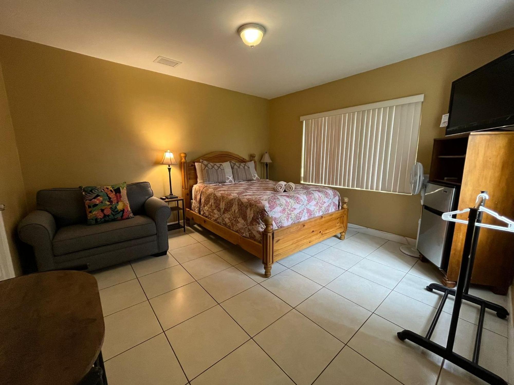 Large Double Room