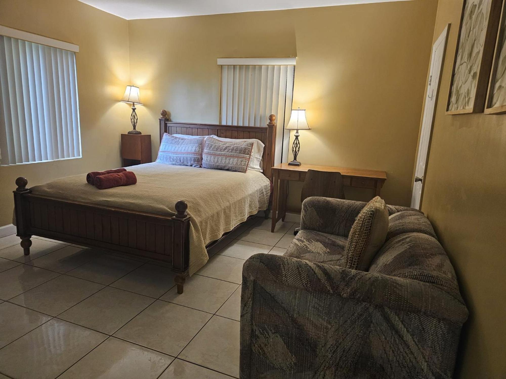Comfort Triple Room