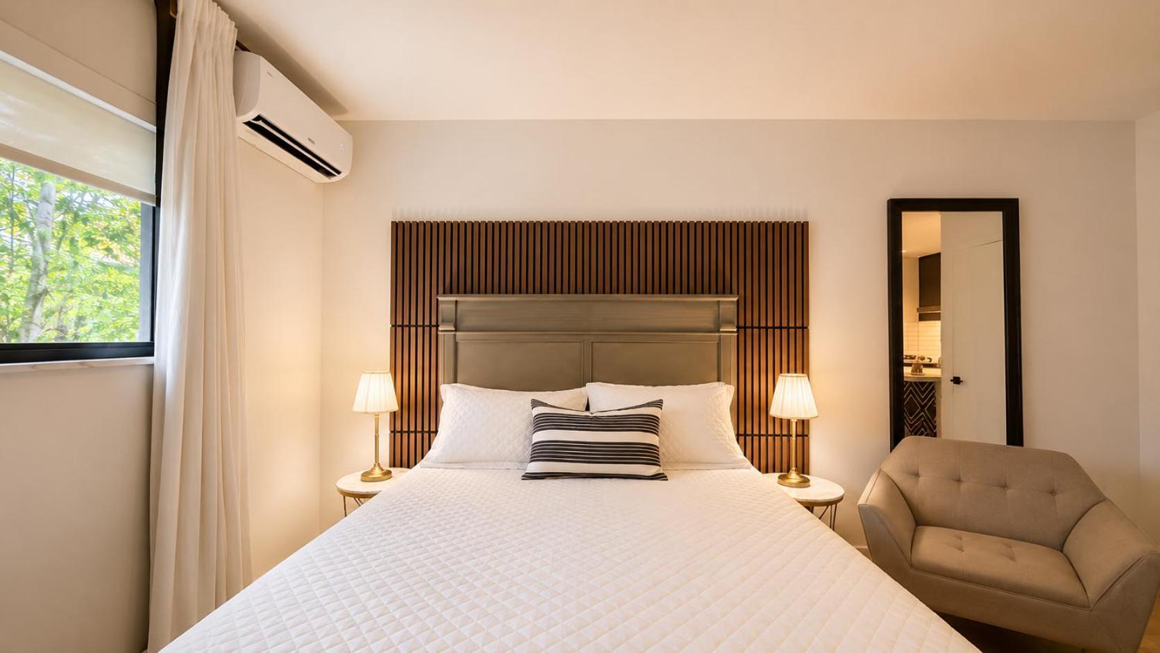 Deluxe Single Room