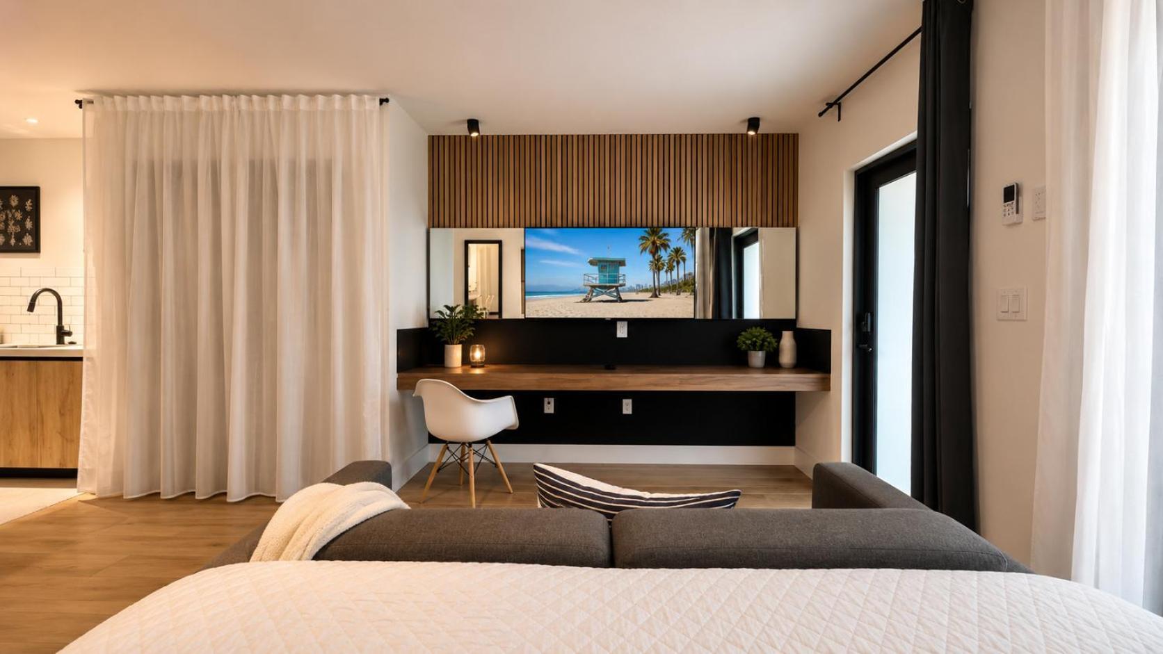 Deluxe Single Room