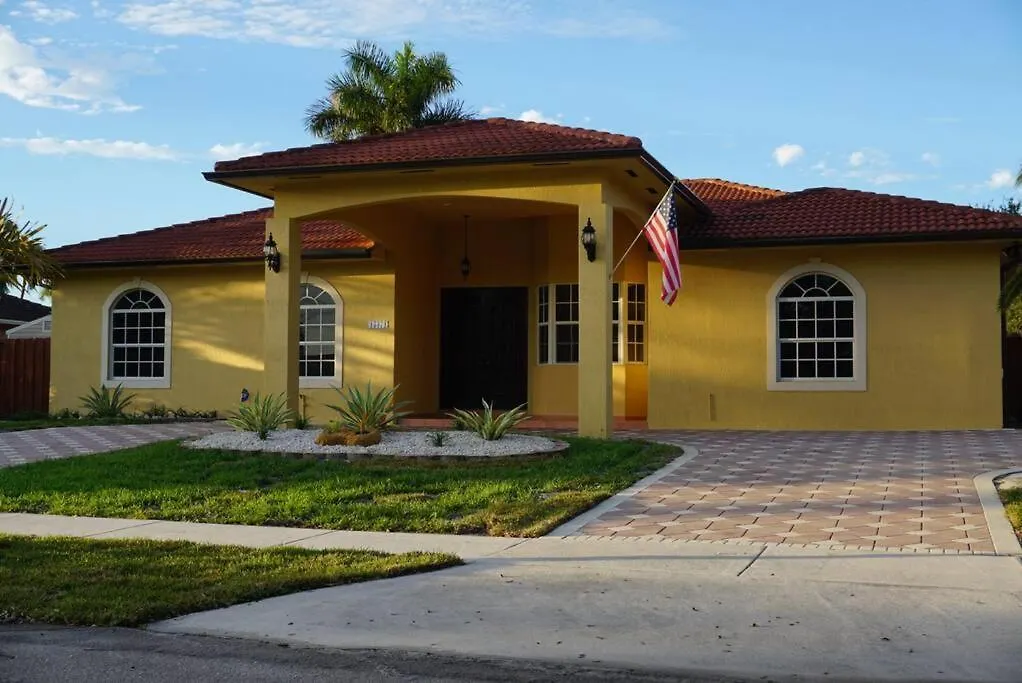 New Luxury Vacation Dream Rental- Sleeps 15!-1