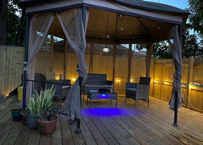 Blue Room By The Gables Miami