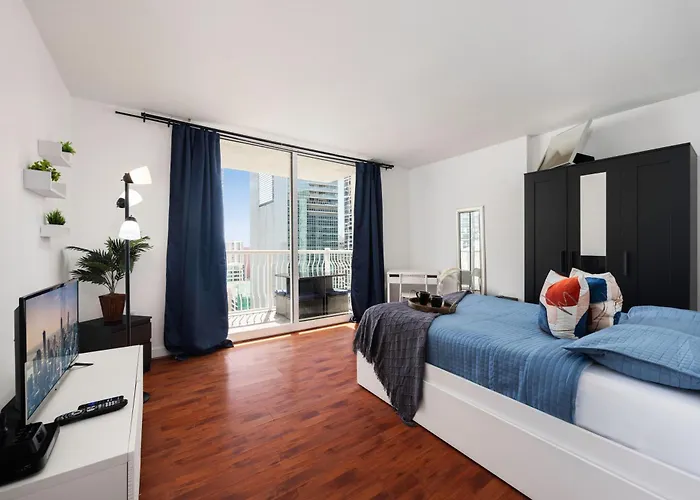 Two Bedroom Oceanview Apartment In Brickell Miami